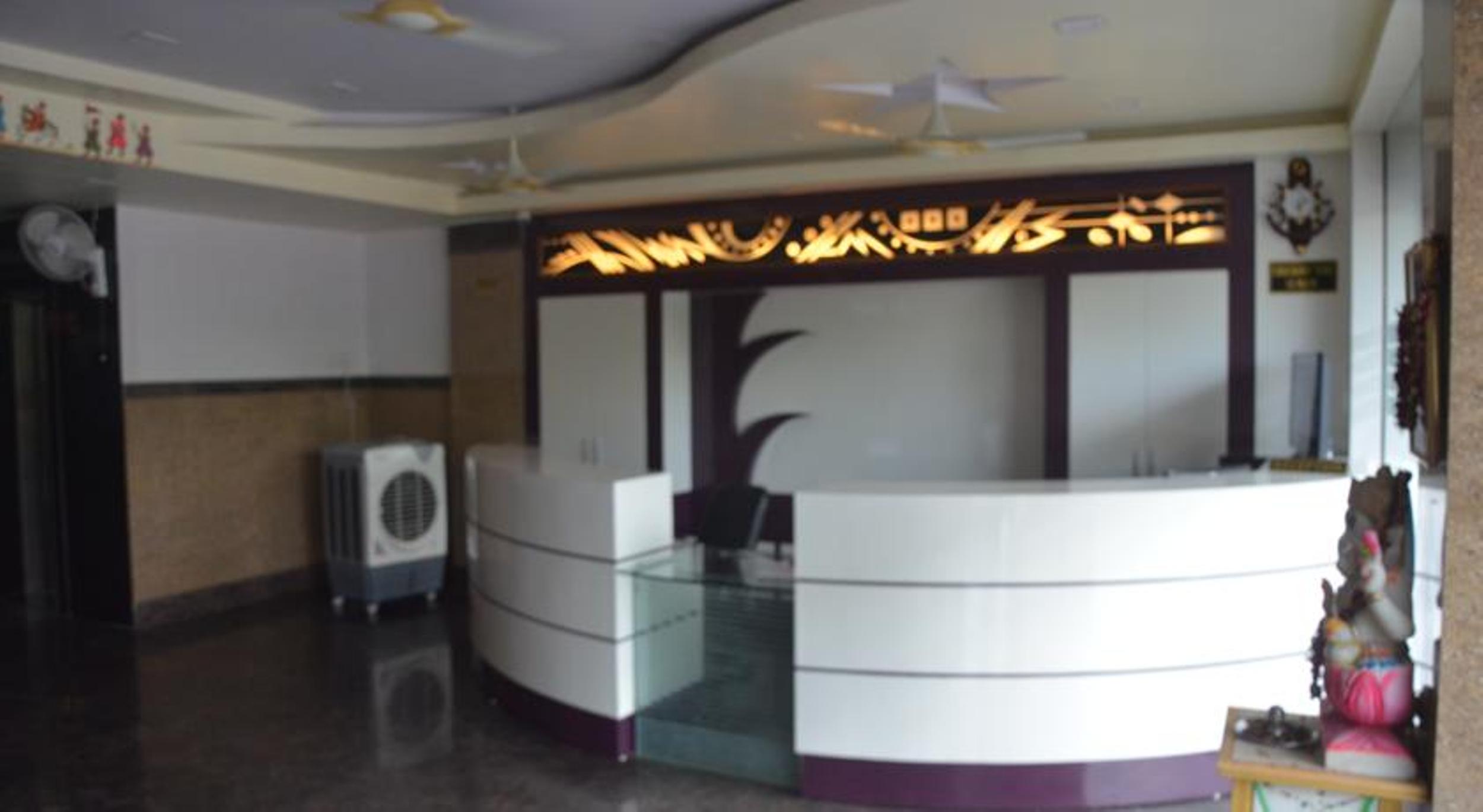 Hotel Metro Inn Reception