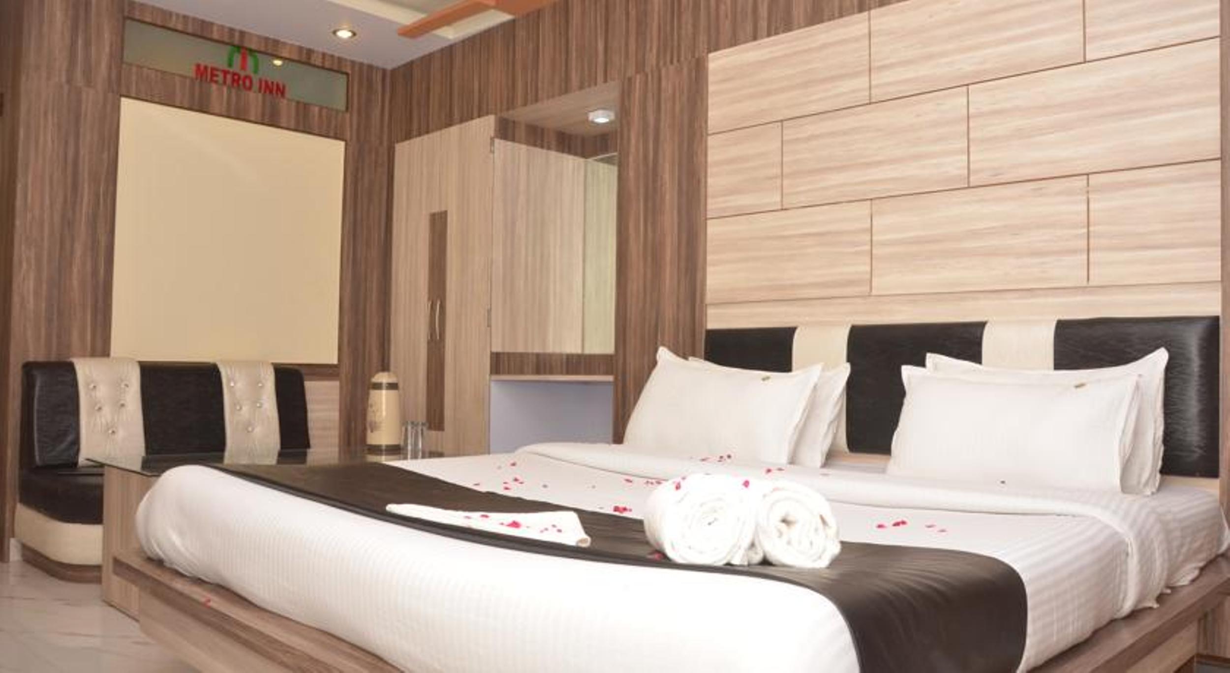 Deluxe Four Bed Ac Room